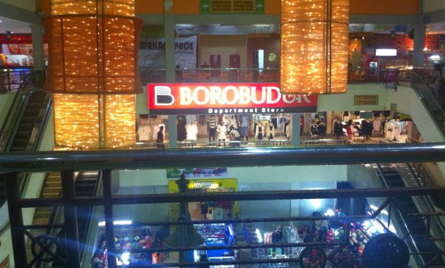 Toko Anugerah Jaya: Santai Belanja di Jantung Cilacap